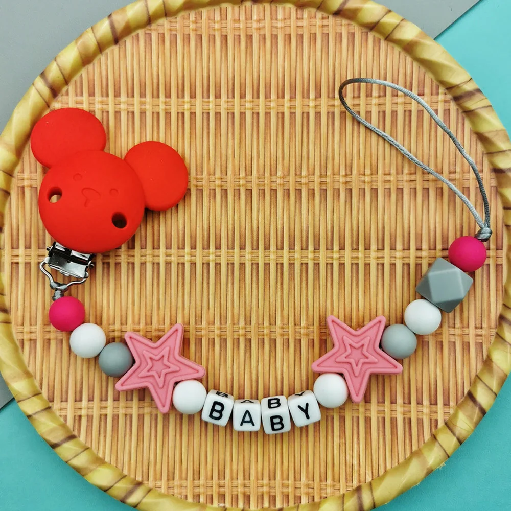

Custom English Russian Letters Name Baby Silicone Mouse Clips Pacifier Chains Teether Pendants Baby Pacifier Kawaii Teether Gift