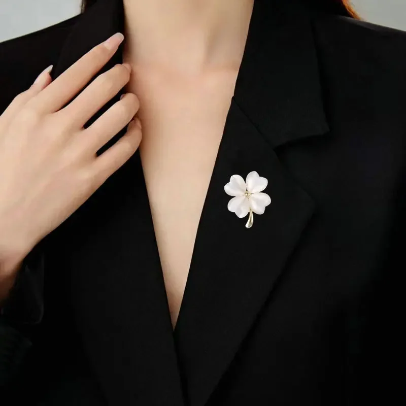 Камень кошачий глаз счастливая трава нагрудный цветок аксессуары нишевый магнит