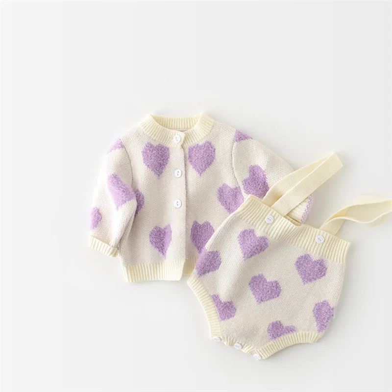 Комплект одежды для новорожденных девочек