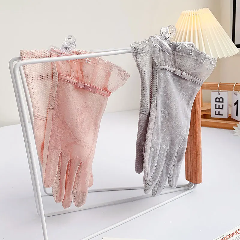 

Sunscreen Gloves Ice Sensation Female Driving Summer UV Outdoor drive Ice Silk Lace Gloves