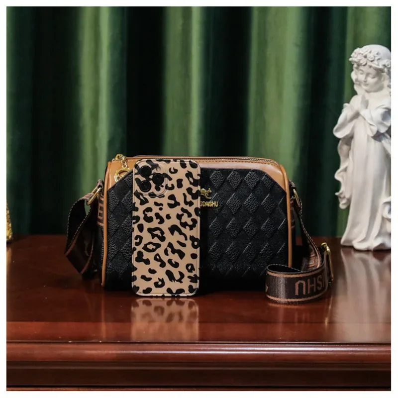 2024 Новая женская сумка через плечо модный и простой дизайн цилиндрическая