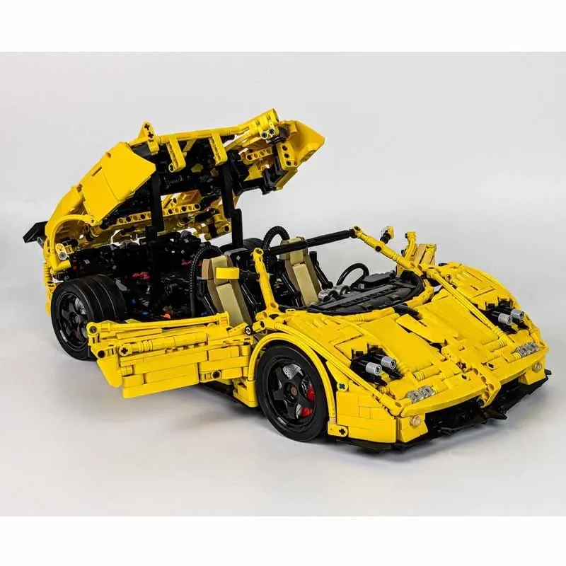 Конструктор спортивный автомобиль C12 S MOC-201407