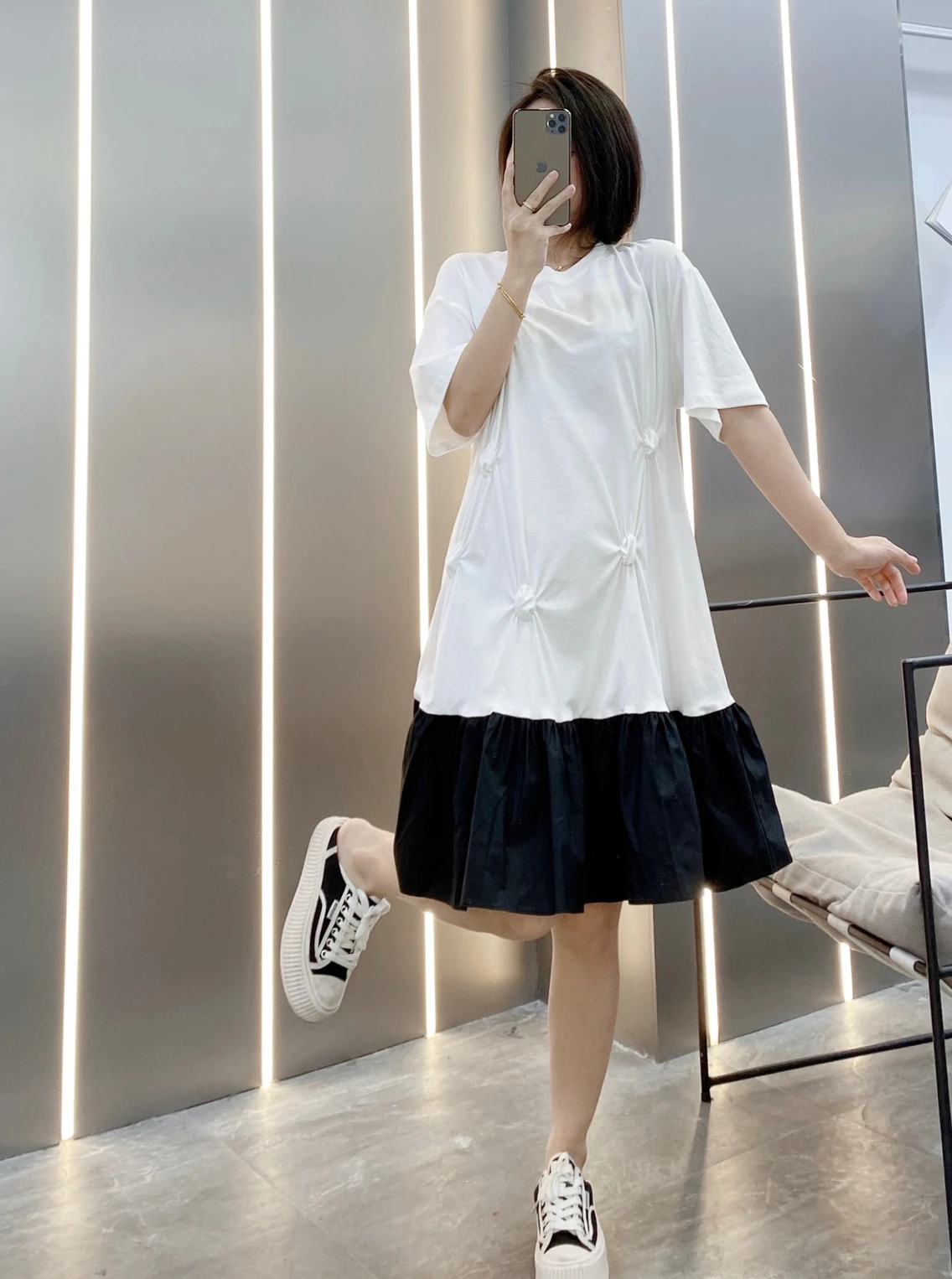 

126052 Luxury Designer Clothes Fashion Classic Trendy Small Dumpling Fishtail Hem Short Sleeve Dress