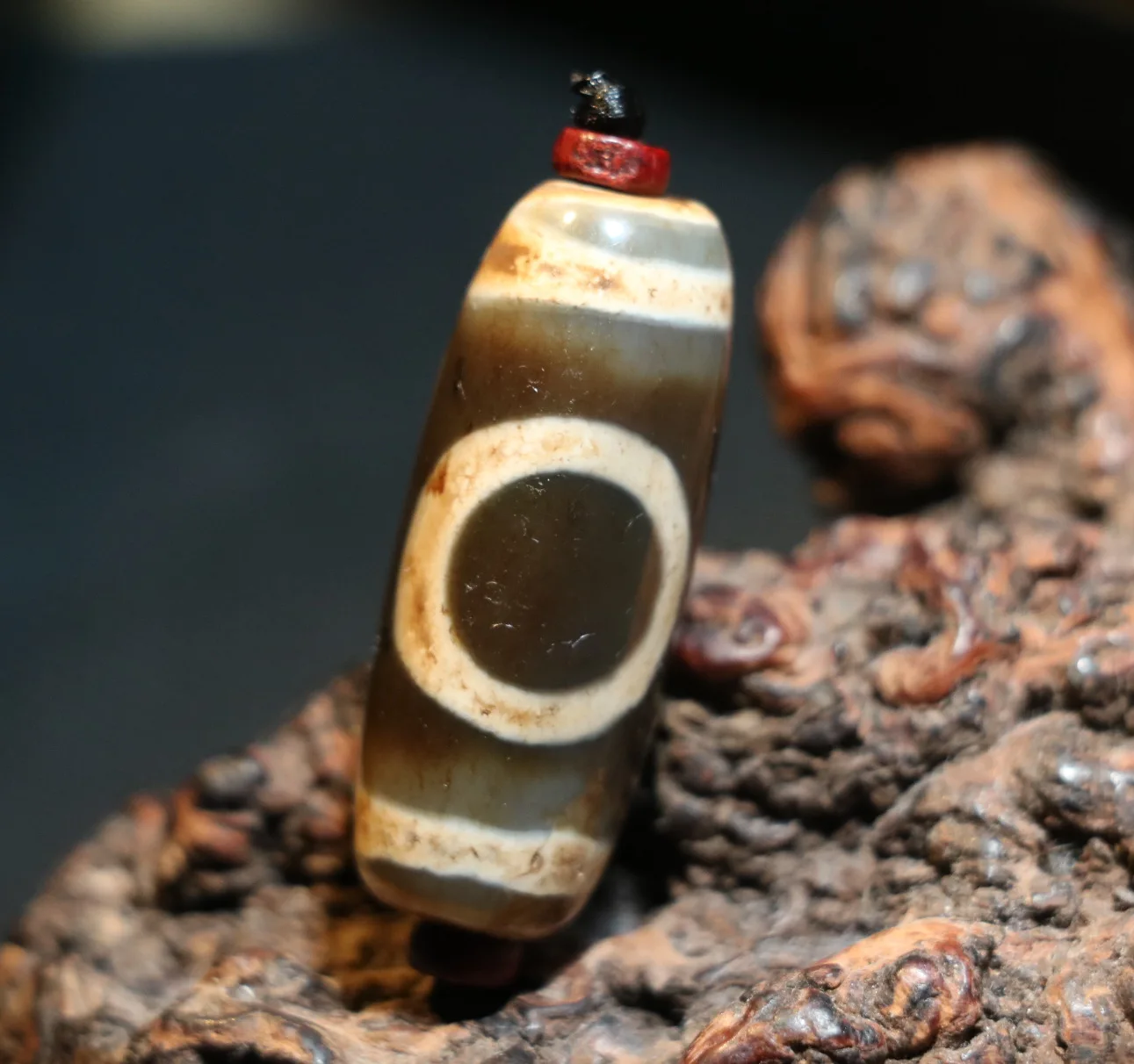 Магическая энергия старинного тибетского агата "Небеса и Земля", символ гармонии dZi бус, подходящих для браслета-тальсмана города времен.