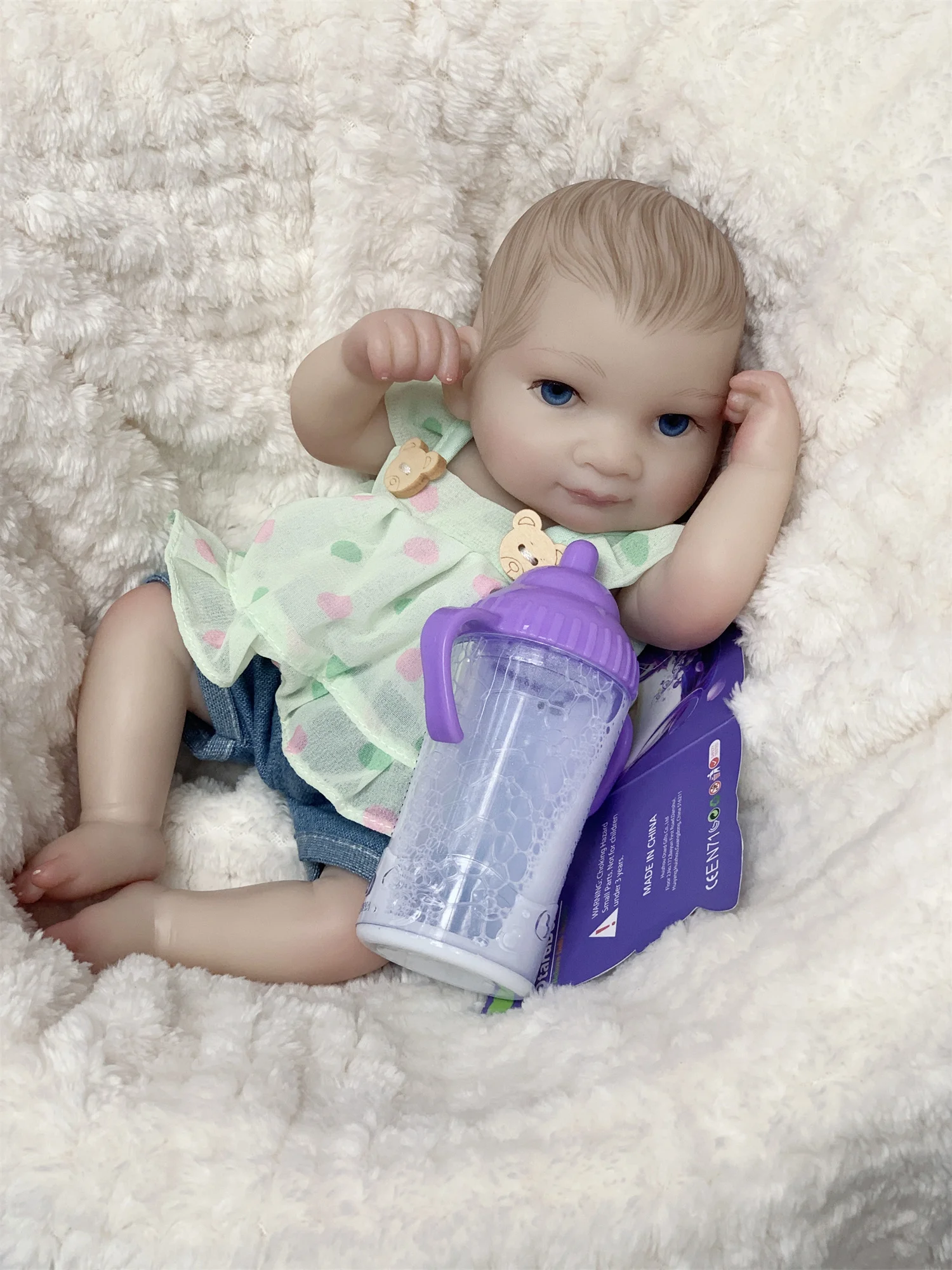 Кукла новорожденная моющаяся 25 см с окрашенными волосами