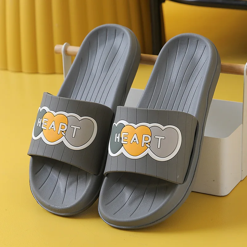 Slippers Women's Soft Beach Durable Slippers Fashion Home Couple Non Slip Slippers Wear-resistant Personalized Deodorization