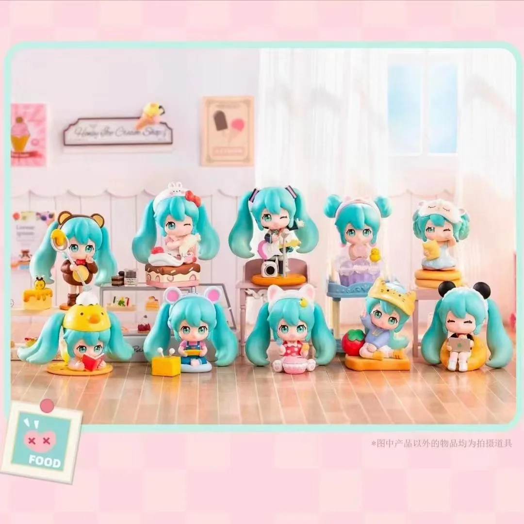 

1pcs Random Style Anime Miku doll Q version kawaii Hatsune Miku Figure Model toys Collect christmas gifts