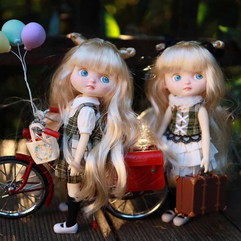 

20cm Baby Kawaii Student Girl Dolls with Makeup Cartoon 1/9 Cute BJD Doll