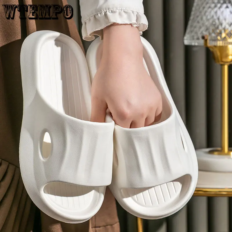 Slippers Non-Slip Flip Flops Plus Size Soft Sole EVA Indoor Slides Home Thick Platform Couple Sandals Bathroom Shoes Wholesale
