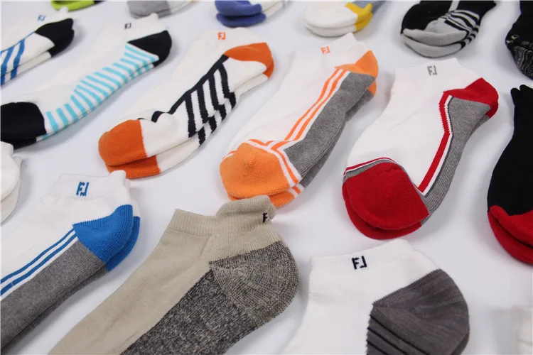 Men's Golf Socks are Deodorant Sweat-Absorbing and Thickening