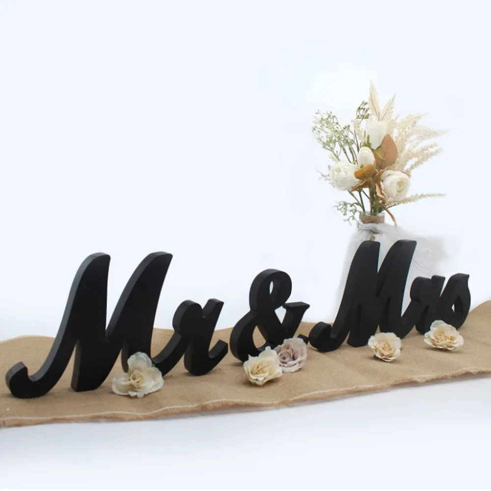 

Mr and Mrs Signs Wedding Table Decorations, Wooden Freestanding Letters for Photo Props, Rustic Wedding Decoration, Anniversary