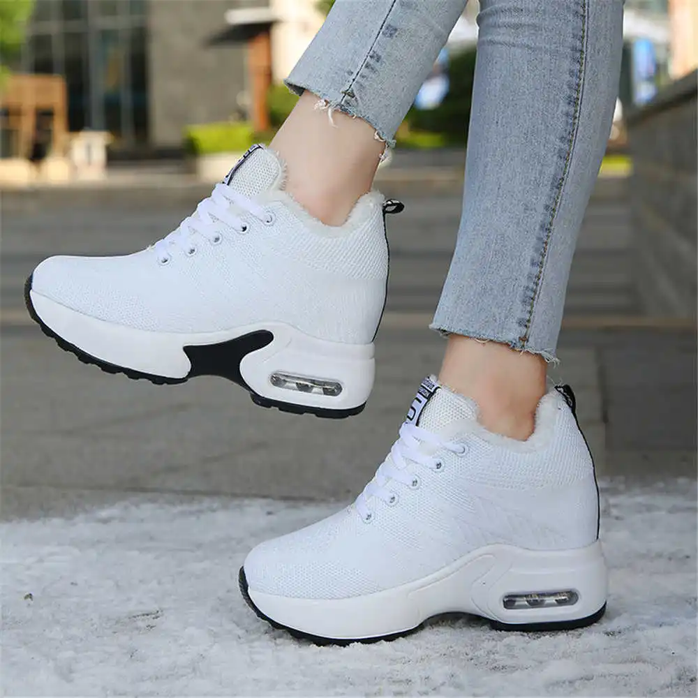 

Белые увеличивающие внешний вид летние кроссовки для женщин для скейтборда женская повседневная обувь розовые женские спортивные ботинки YDX1