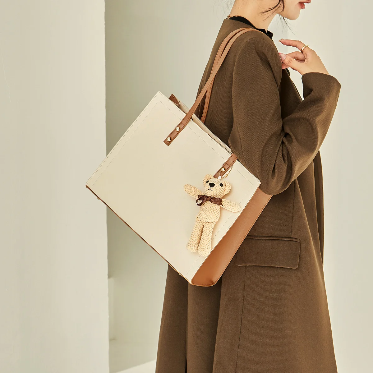 

Роскошная Подлинная Высококачественная осенне-зимняя новая модная кожаная сумка-ведро большой вместимости мессенджер на одно плечо