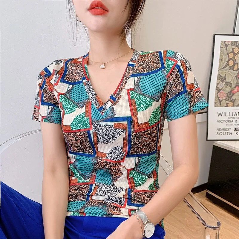 

#5210 Summer Vintage Tight T Shirt Women V-neck Sexy Retro Short Sleeve T Shirt Femme Mesh Print T-shirt Female Slim Streetwear