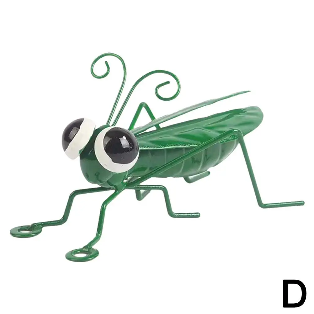 

Садовая статуэтка кузнечик из железа