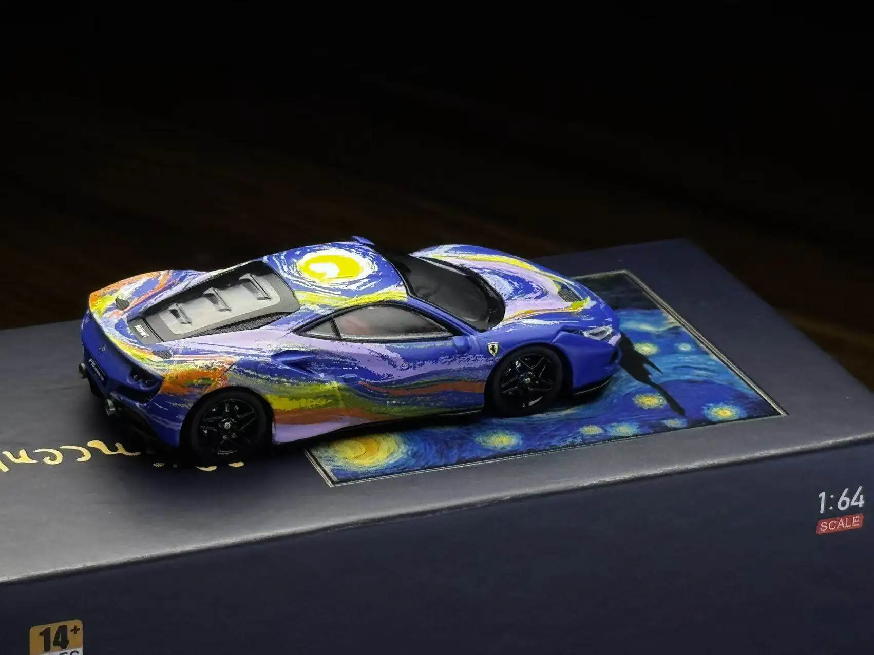 Фото Коллекционная модель спортивного автомобиля Karium Diecast Ferrari F8 Tributo в масштабе 1/64, литая под давлением, из сплава, модель гоночного автомобиля Ferrari F8 Starry Sky для демонстрации №5