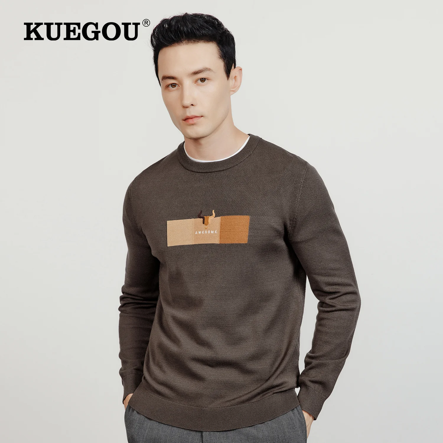 KUEGOU 2022 Autumn Plain Letter Coffee Sweater Embroidery Men Pullover Casual Jumper For Male Wear Brand Knitted Clothes 22011