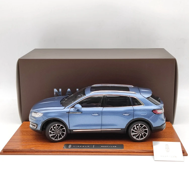 

Оригинальная фабрика 1:18 Lincoln Nautilus SUV 2018 полностью открытая Ограниченная серия полимерная металлическая статическая модель автомобиля игру...