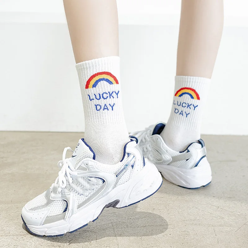 5 Pairs Cute Long Socks Women Cotton 2022 Fashion Winter Keep Warm Print Socks Foot Cover Happy Cycling Skateboard Style Sokken