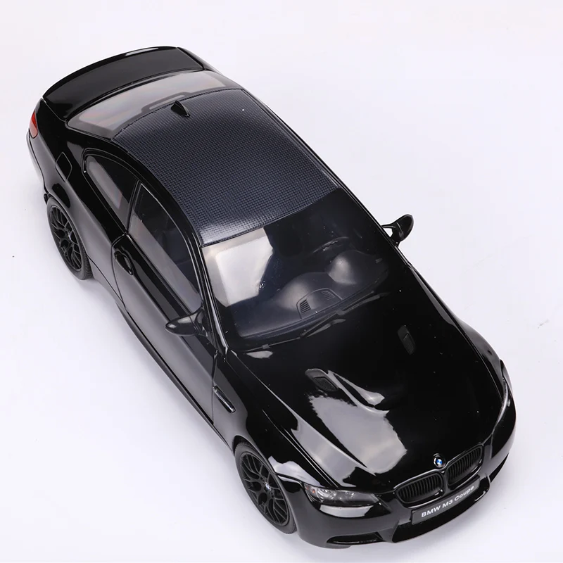 Коллекция литых металлических моделей автомобилей Kyosho 1:18 BMW M3 E92 - купить по