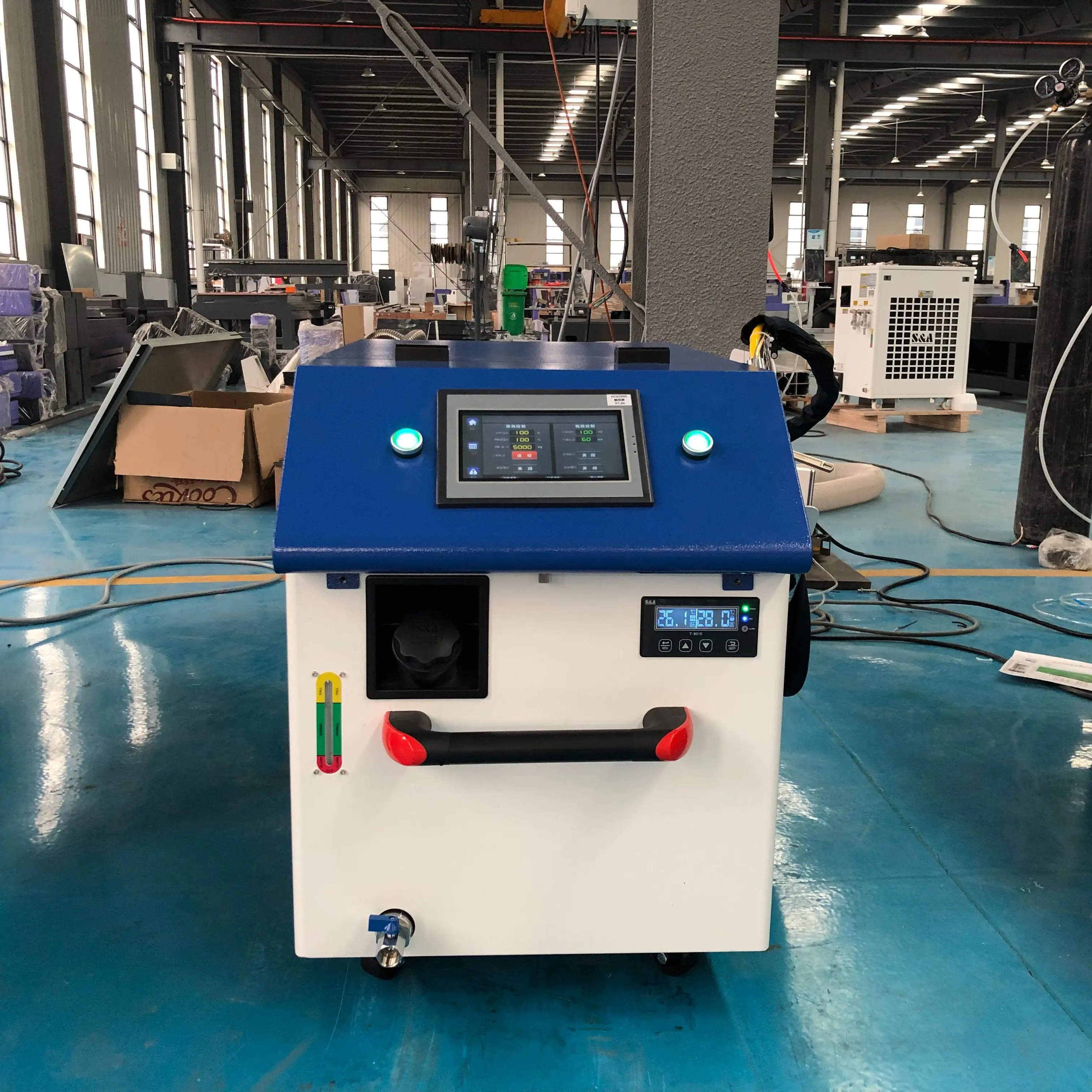 

Волоконный лазерный сварочный аппарат, ручной лазерный сварочный аппарат для небольших шкафов из нержавеющей стали, железа, алюминия, меди, латуни