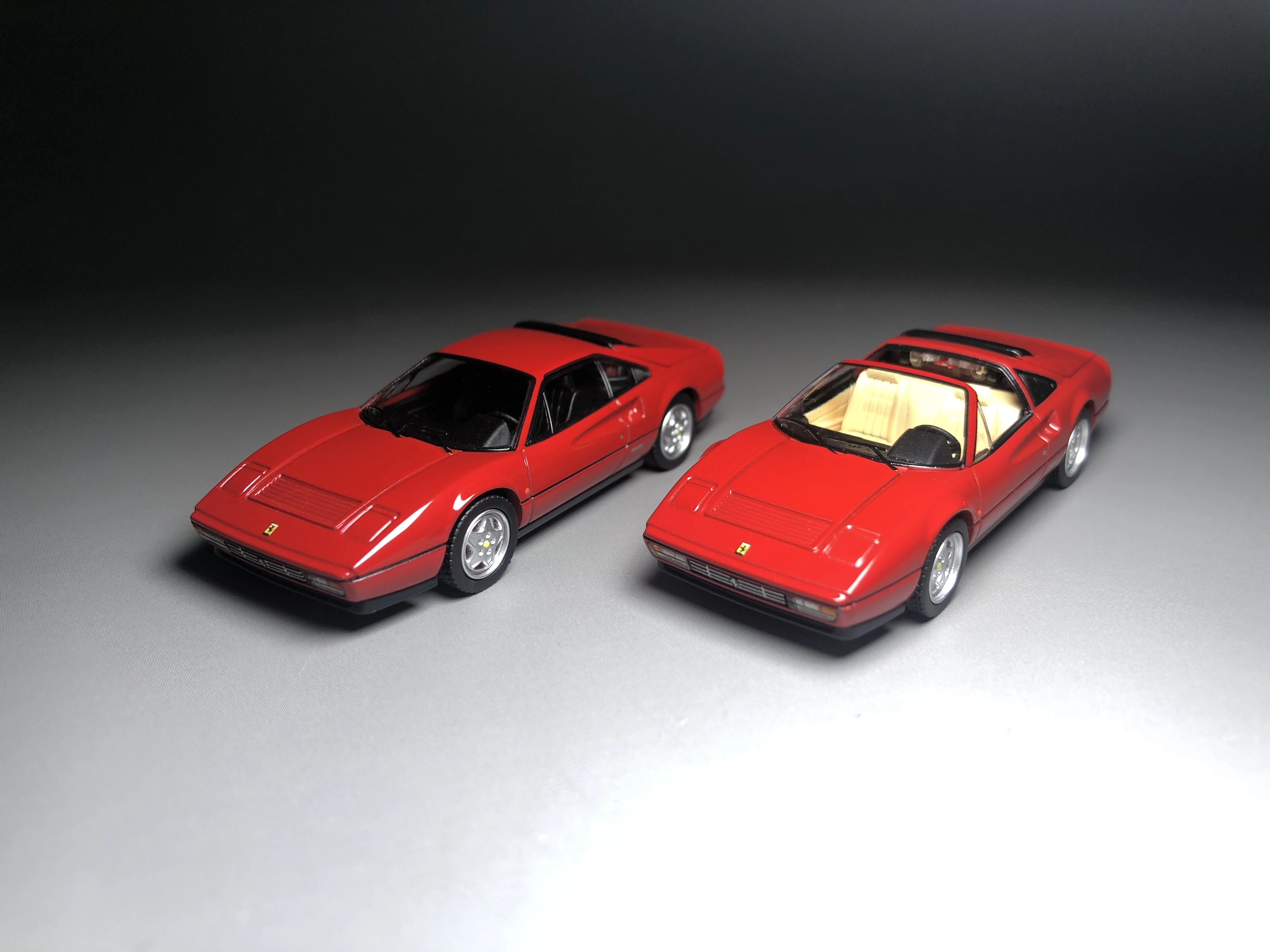 

HeyToys Tomytec 1/64 TLV Ferrari Convertible Hardtop version DieCast Model Car Collection Limited Edition Toy Car