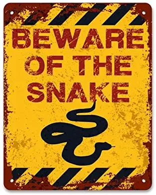 

Остерегайтесь змеи металлический знак винтажный эффект Кукуруза snake12 x 8 дюймов