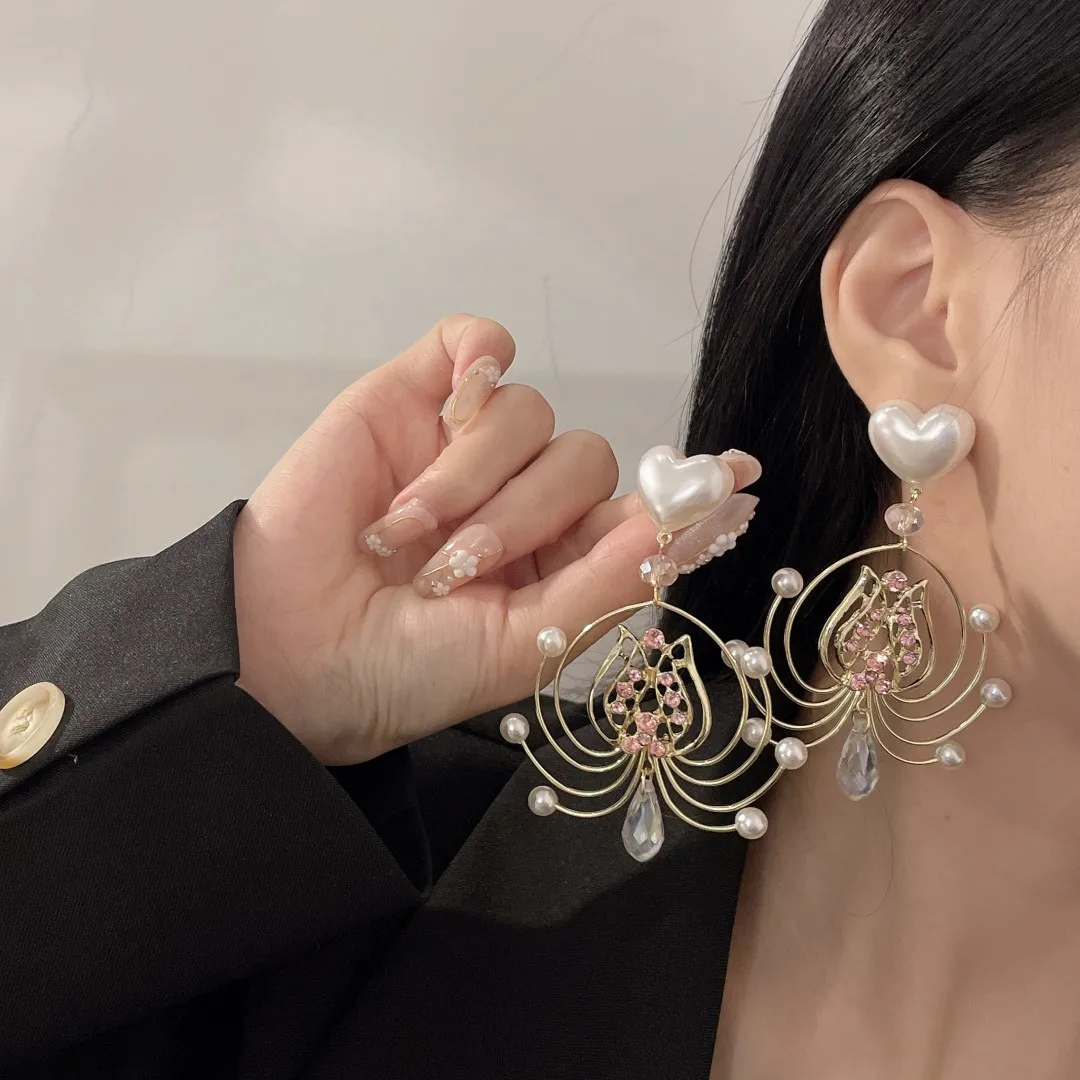 

New Pearl Lotus Exaggerated Earrings for Women Love Earrings Red Zircon Sweet Cool Earrings Design Light Luxury Niche Necklace