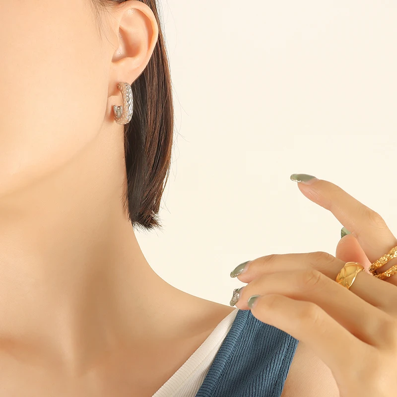 Женские серьги с-образной формы из нержавеющей стали