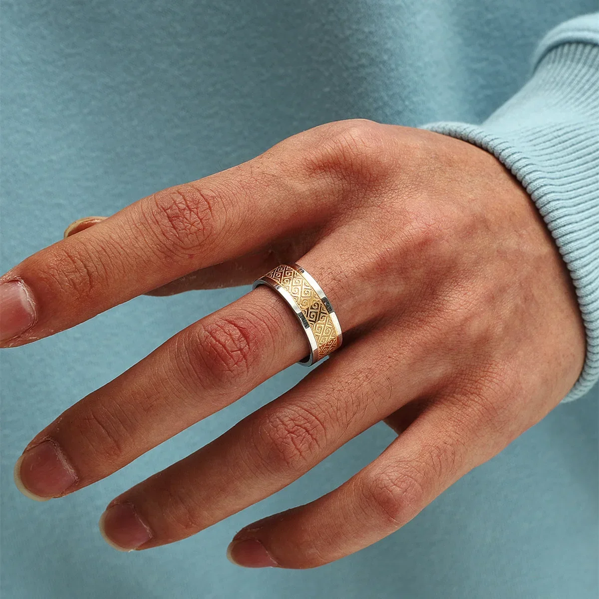 MOREDEAR Модное кольцо из титановой стали 8 мм золотого цвета для мужчин