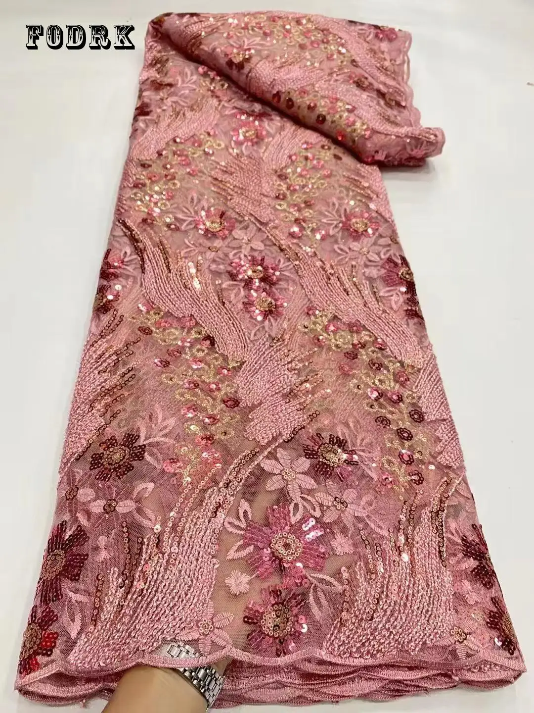 

Latest Luxury Elegant French Embroidery Groom Lace Fabric African Nigerian With Sequins Fabric For Wedding Party Dress