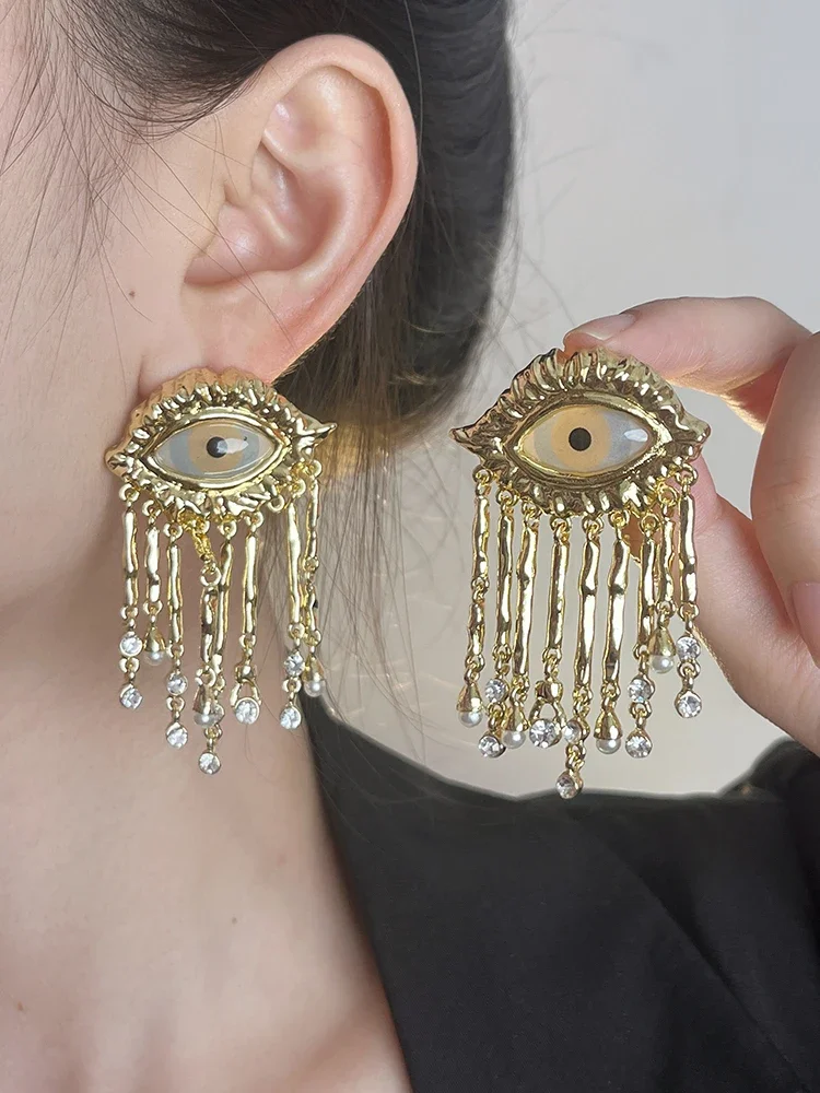 

Personality Praise High Sense Vintage Tassel Earrings