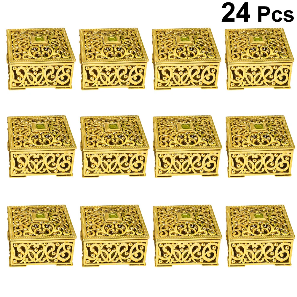 

24PCS Plastic Container Hollow Out Flower Pattern Gift Boxes Square Mini Plastic Candy Boxes Packaging Case Party Favors