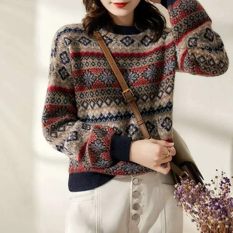 

2022 Autumn Winter Women's Vintage Christmas Sweater New Round Neck Pullover Woman Thick Knitted Tops Lazy Thick Ethnic Sweater