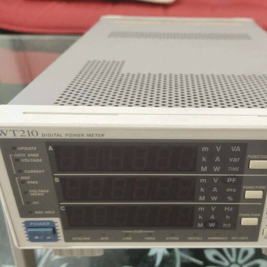 Новый оригинальный цифровой измеритель мощности Yokogawa WT210