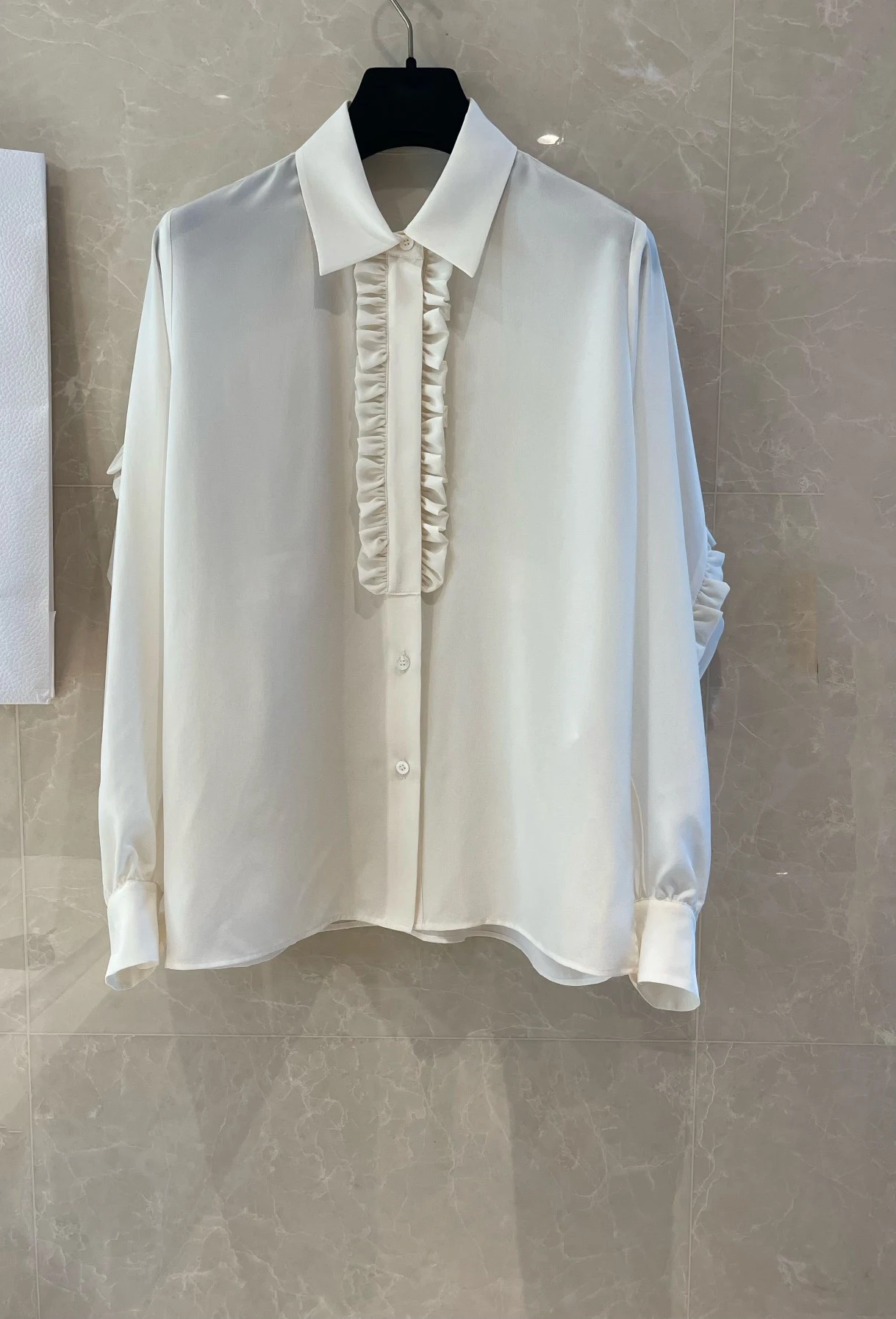 

Handmade wooden shirt delicate special, super classic temperament relaxed version fashion and age reduction