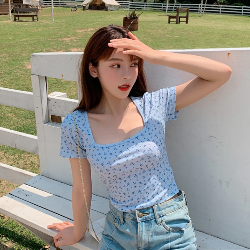 

Crop Top Women Summer Short Sleeve Square Collar T-shirt Korean Style Small Slim Floral T Shirt Casual All-match Girl Tees 2023
