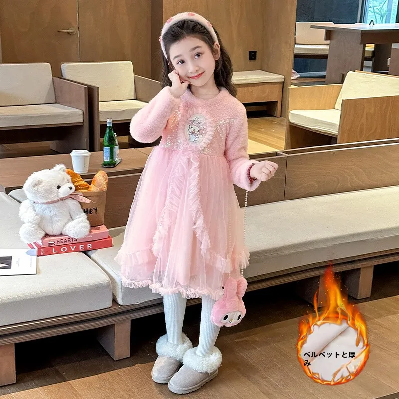 Бархатное платье из норки с героями мультфильмов для девочек новинка 2024