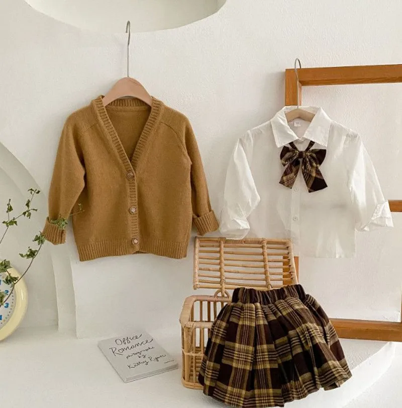

Kids Girls JK Uniform Suit Spring and Autumn 2022 New Girls Baby Sweater Shirt Pleated Skirt Children's Clothes Suit
