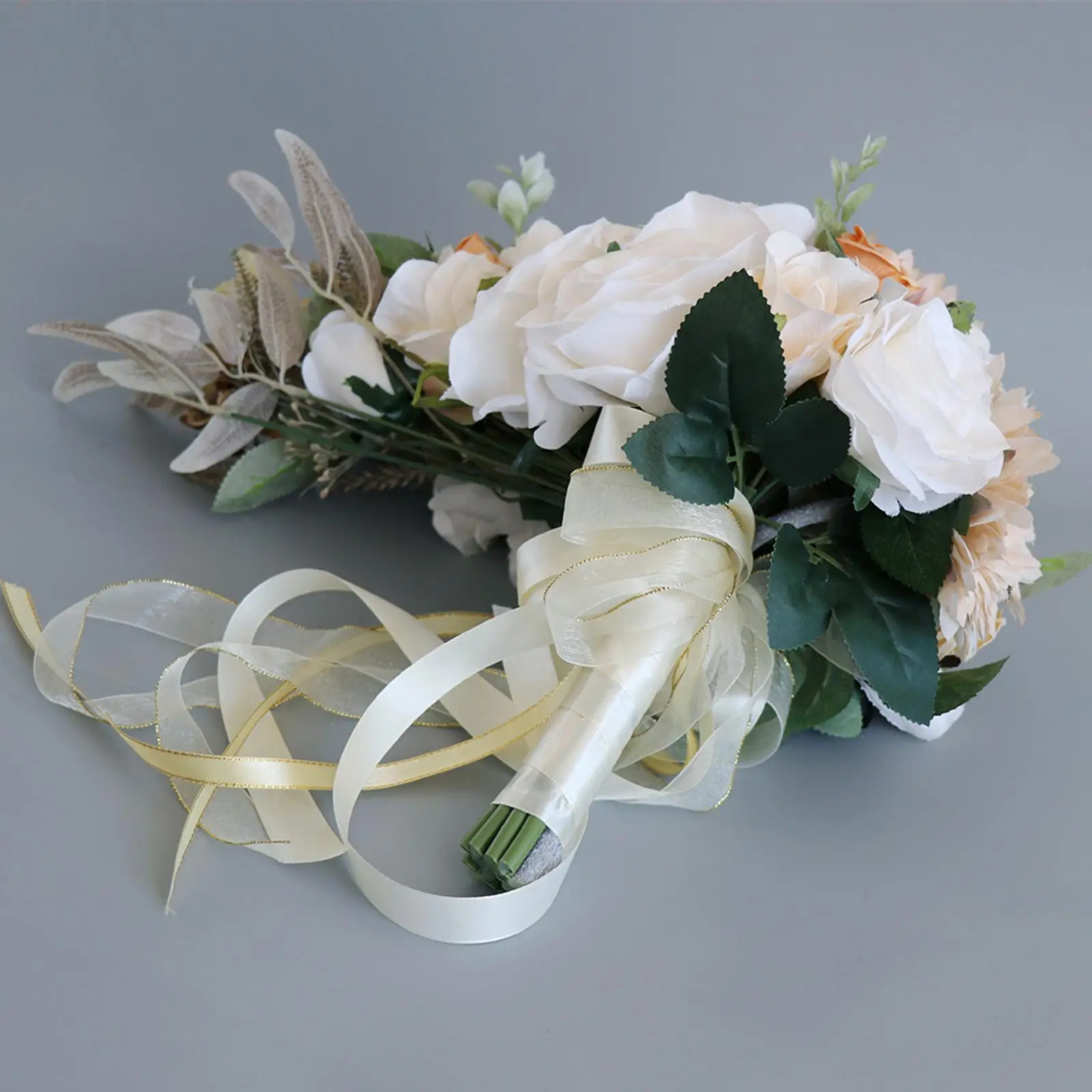 

Romantic Wedding Bridal Bouquet Bridesmaid Hand Flower with Ribbons for Anniversary Festival Wedding Decorations Supplies