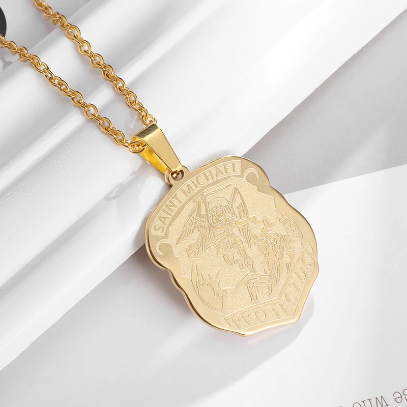 

Fashion Stainless Steel Gold Archangel Gabriel Badge Pendant Necklace Men Women Hip Hop Punk Jewelry