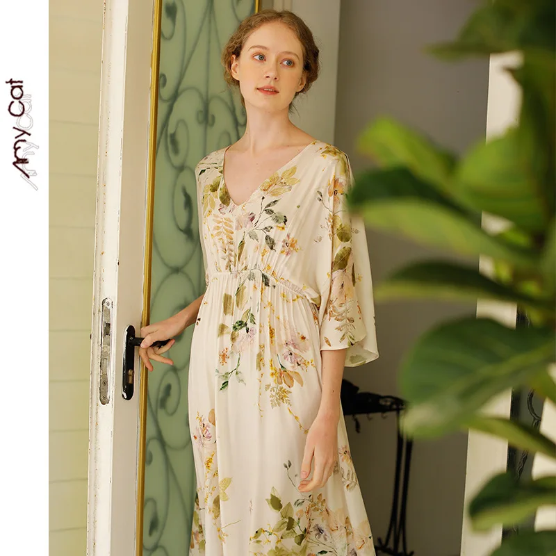 2022 NEW Summer Women Sleep Dress V-Neck Pajamas Print Vintage Elegant Lightgowns Sleepwear High Quality Clothing