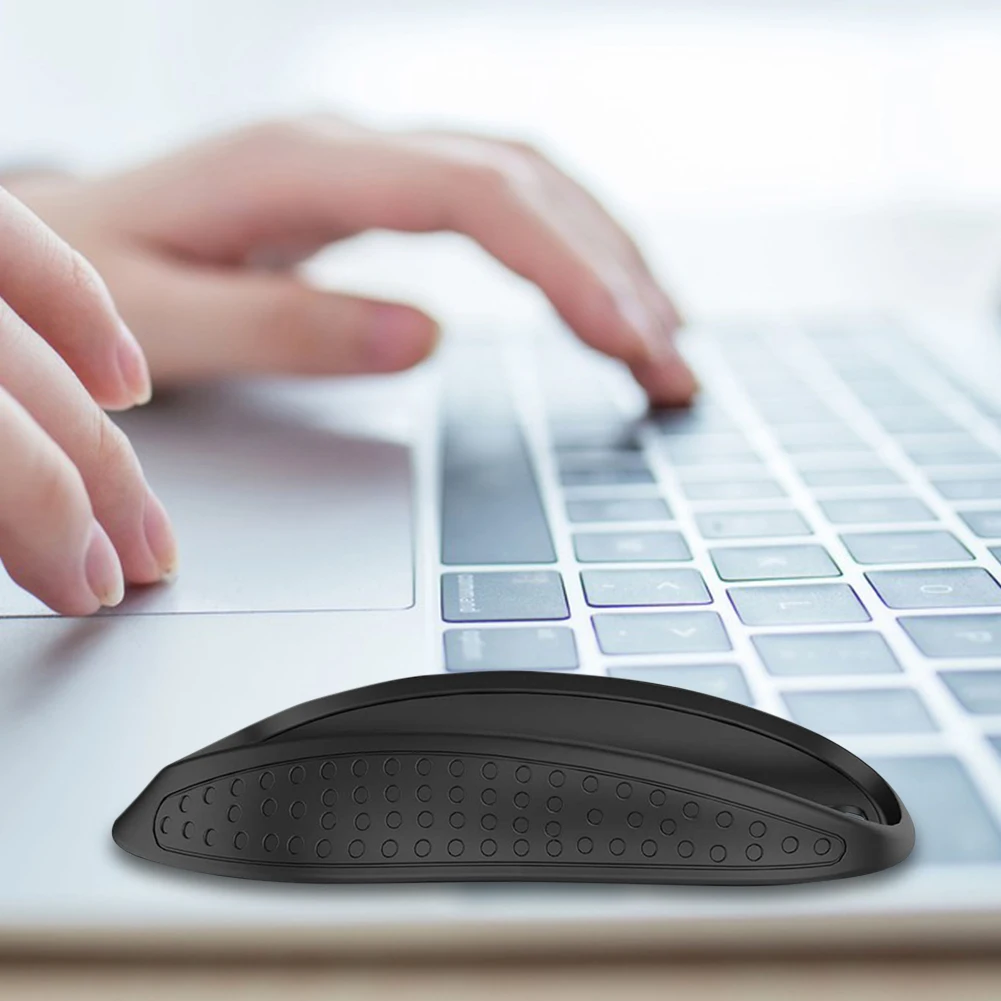 Фото Для Magic Mouse 2/3: Увеличенный комфорт и контроль, противоскользящий дизайн, эргономичная зарядная база. №3
