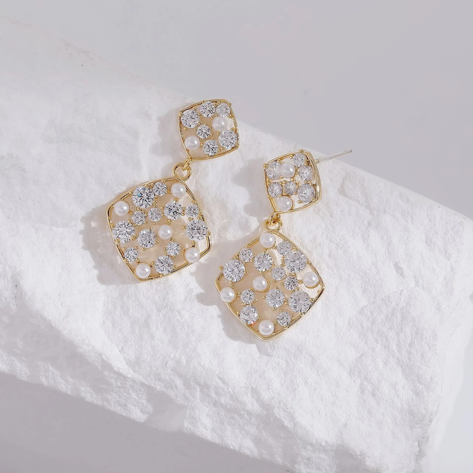 Европейско-американская крутая трендовая Новинка 2022 свежая Геометрическая