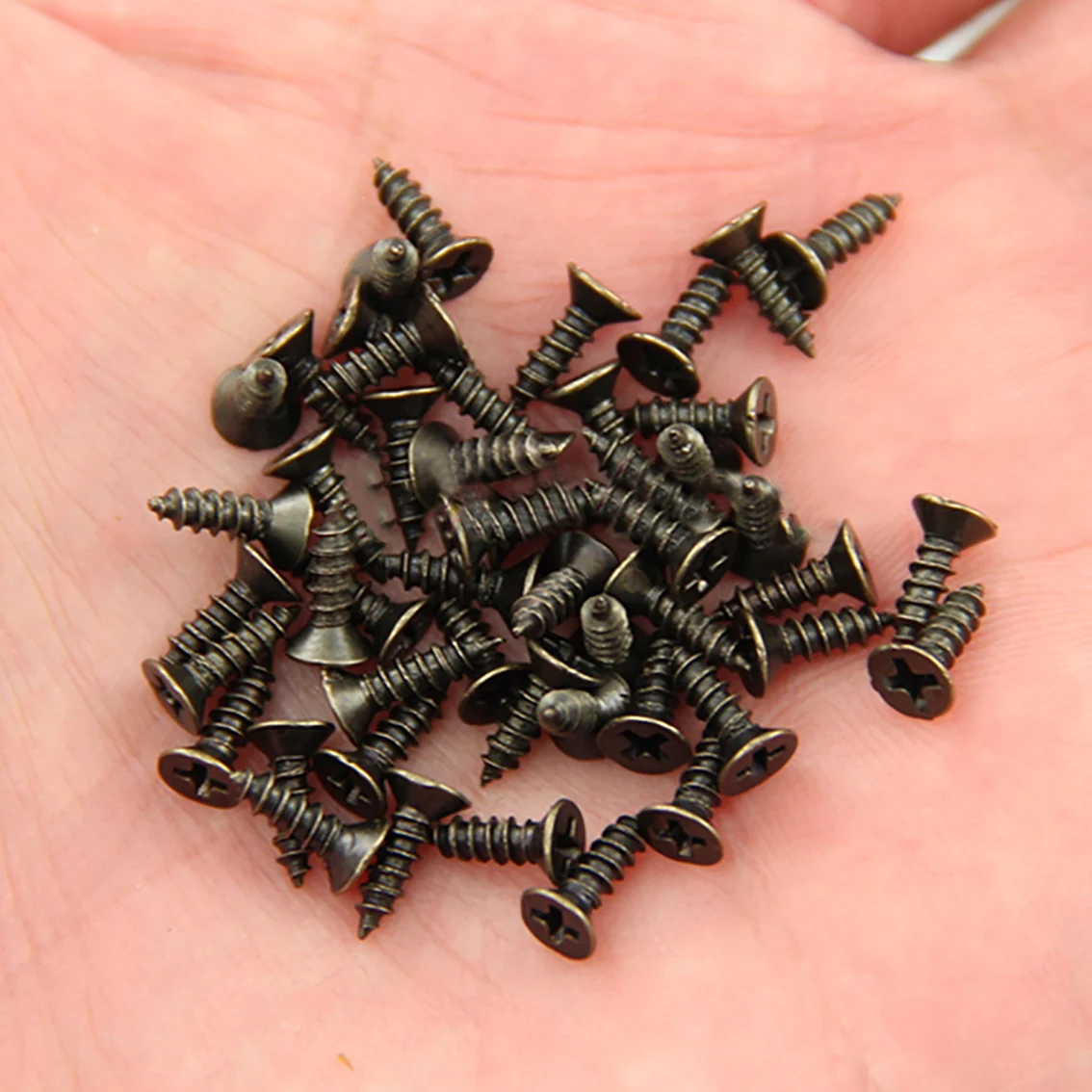 

100Pcs M2.5 Flat Head Philips Self Tapping Small Screws Iron Cross Countersunk Tapping Wood Screw Length 6/8/10/12mm