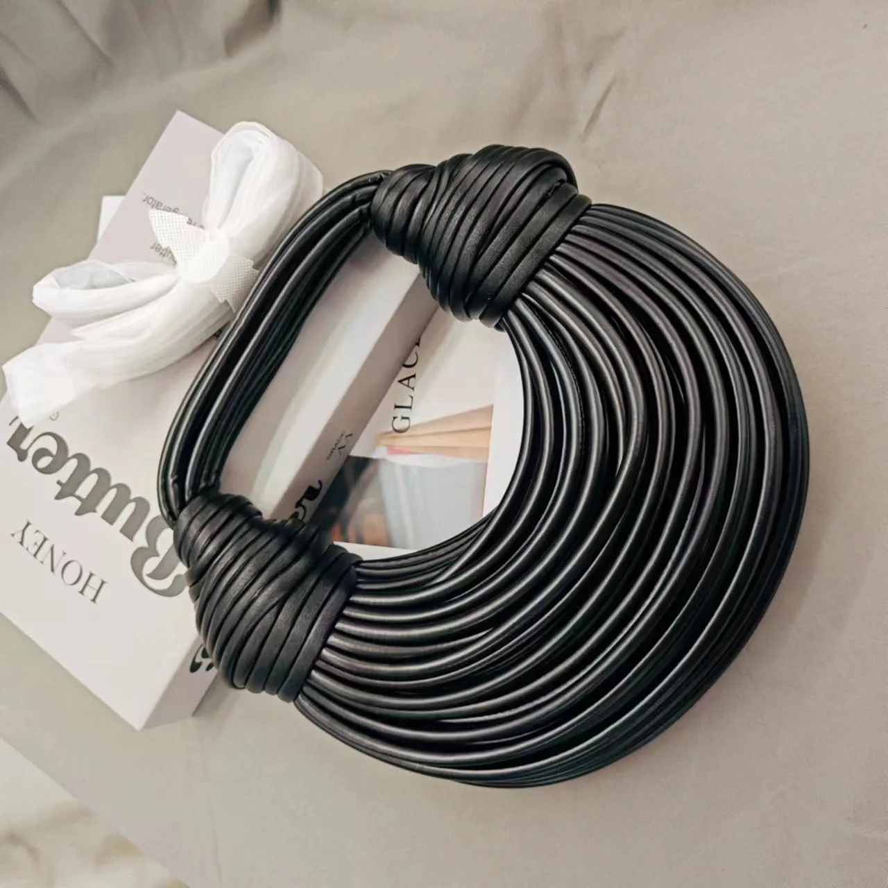 Черная сумка через плечо с лапшой роскошная женская сумка-мессенджер