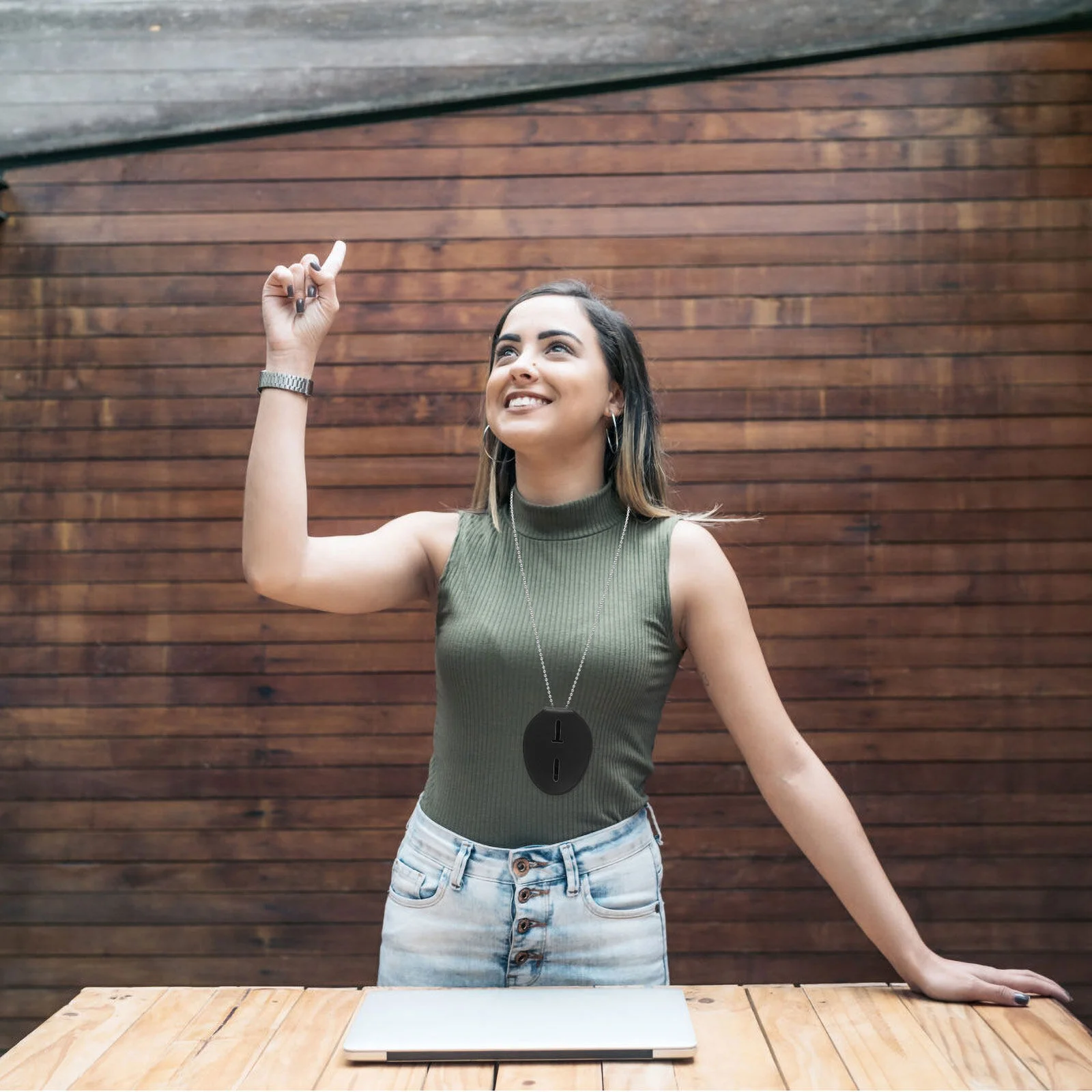 

Credit Card Protective Badge Cover Holder Portable Id Cards Sleeve Protector Belt Clip