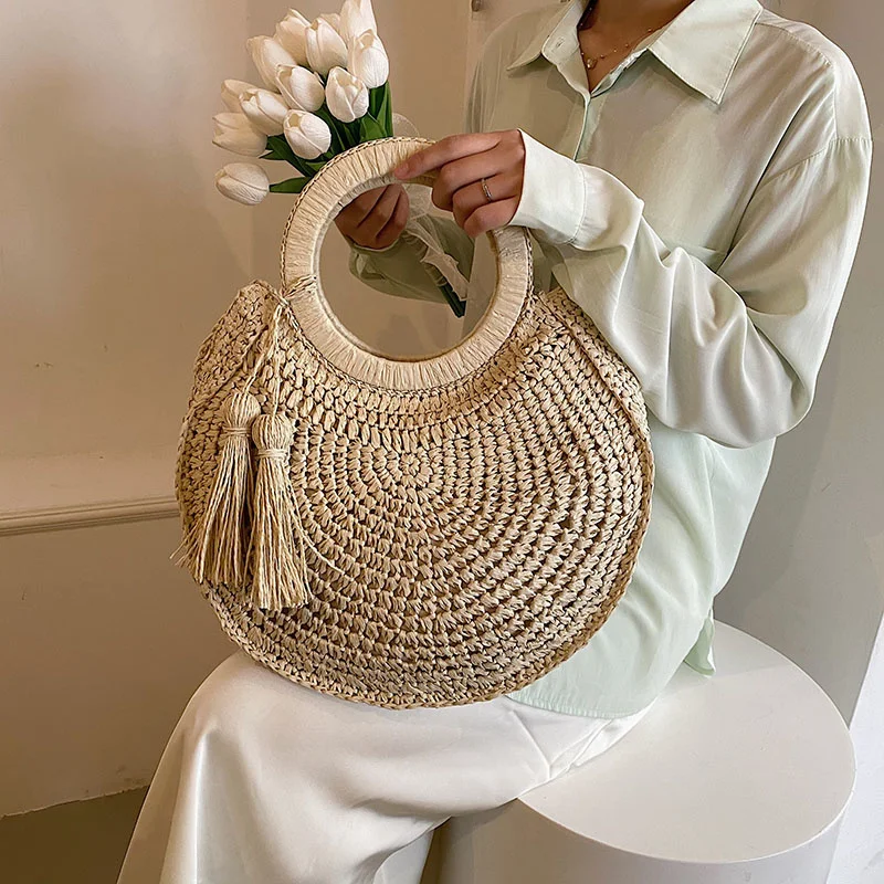

Женская плетеная Сумка-тоут, соломенная вместительная круглая сумочка ручной работы с кисточками и круглыми ручками, тоут для пляжа и отдых...