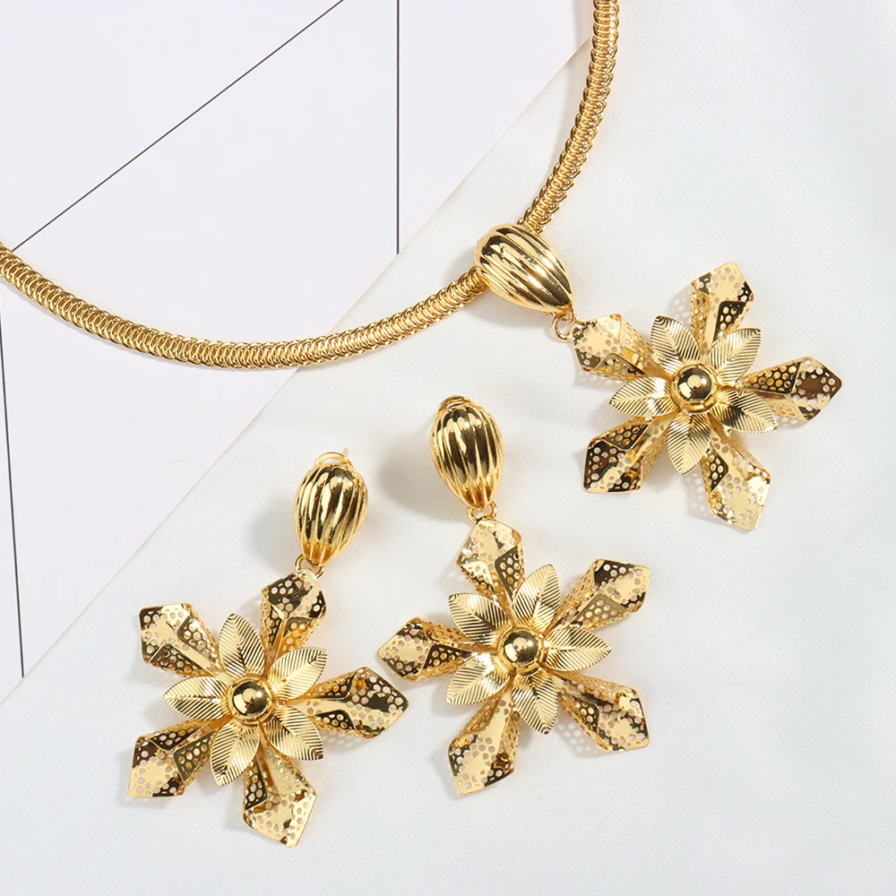 

Dubai Gold Color Jewelry Sets for Women Ethiopian Flower Pendant Necklace Earrings Sets for African Nigeria Bohemia Jewelry Gift