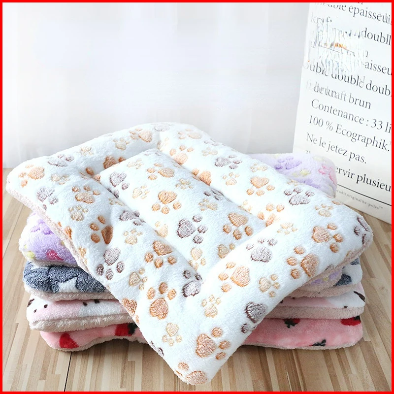 

New Soft Cat Mattress Short Plush Pet Sleeping Mattress Cat Small Dog Cute Pet Pad Blanket Warm Small Cat Pad Cat Accessories Pe